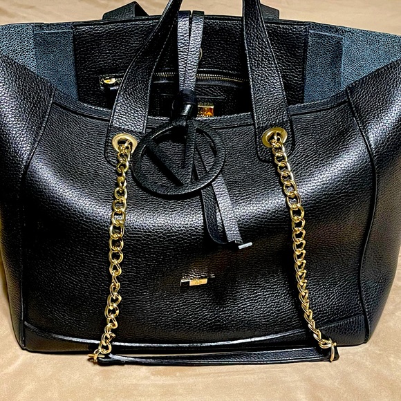 Valentino Handbags - Valentino Black Chain Strap Tote Style Bag